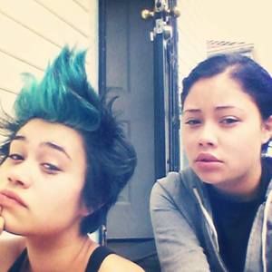 Meet your Posher, Raquel